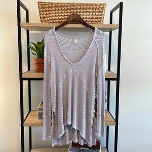 Free People "Malibu" Waffle V-Neck Top, Small